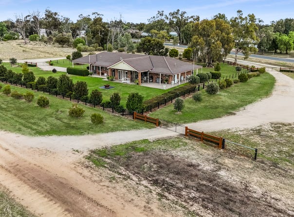 66 Gonn Avenue, Murrabit, Vic 3579