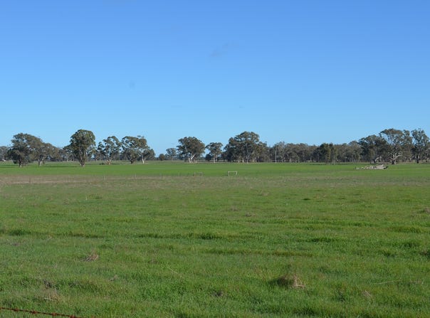 260 Burns Munn Road, Edenhope, Vic 3318