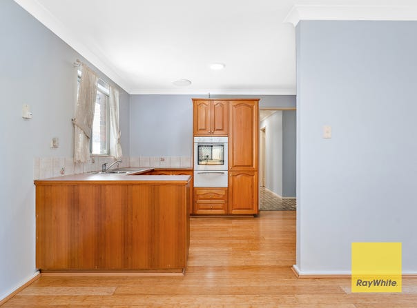 36 Currawong Way, Thornlie, WA 6108