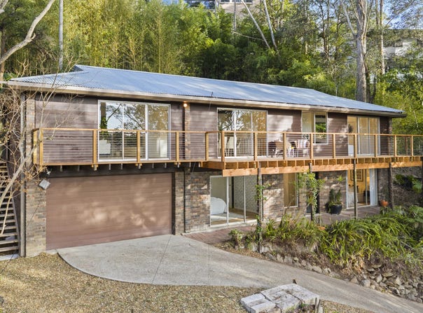 12 Lowanna Place, Hornsby, NSW 2077