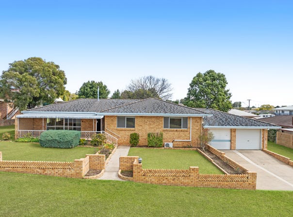 21 Tooth Street, Warwick, Qld 4370