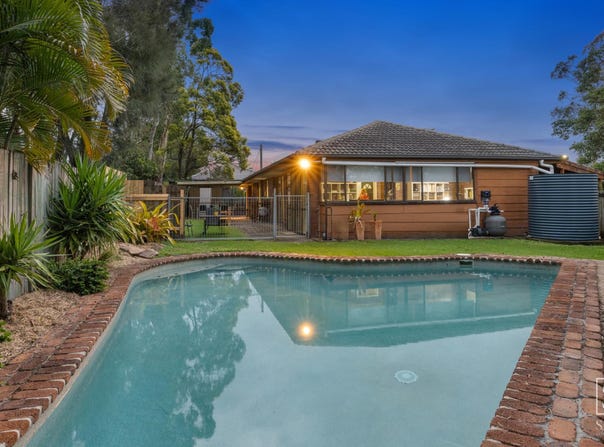 7 Croton Close, Middle Park, Qld 4074