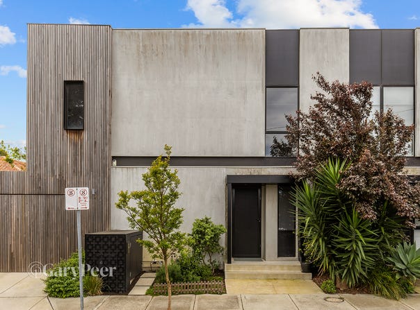 16 Salisbury Street, Caulfield North, Vic 3161