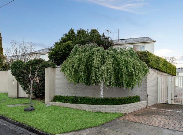 11 Myoora Road, Toorak, Vic 3142