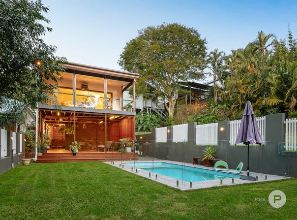 14 Harriet Street, Red Hill, Qld 4059