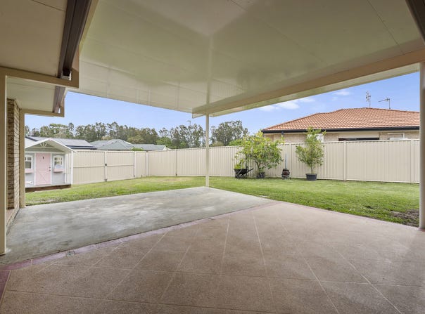 12 Ashlar Place, Banora Point, NSW 2486