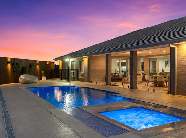 8 Brown Barrel Ridge, Moss Vale, NSW 2577