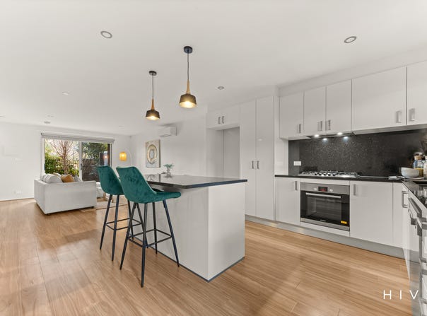 5/78B Henry Kendall Street, Franklin, ACT 2913