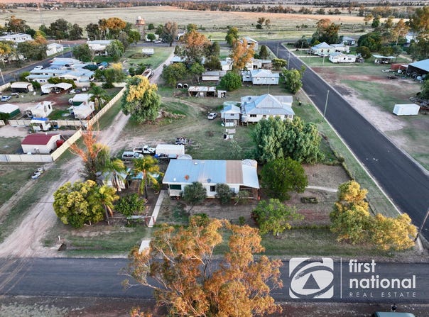 16 Anzac Avenue, Dulacca, Qld 4425