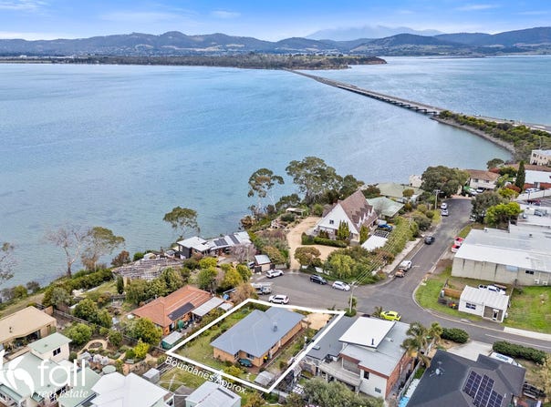 7 Southern Drive, Midway Point, Tas 7171