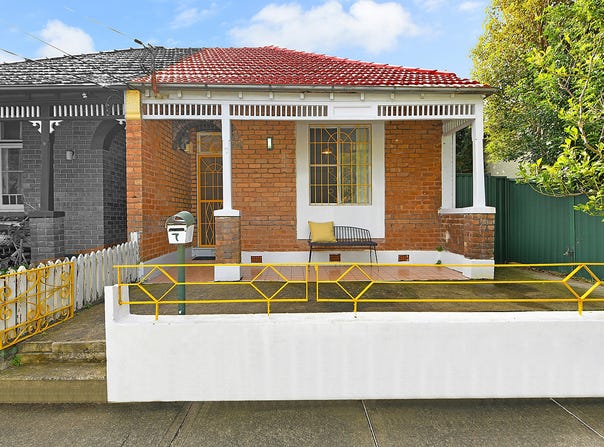 7 Woodland Street, Marrickville, NSW 2204