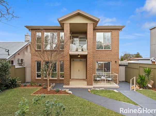 39 Dunstaffenage Street, Hurlstone Park, NSW 2193