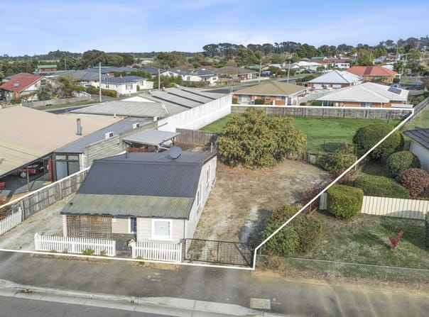 66 Main Road, Perth, Tas 7300