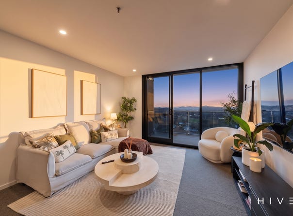 165/11 Irving Street, Phillip, ACT 2606