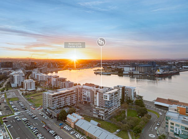 305/4 Honeysuckle Drive, Newcastle, NSW 2300