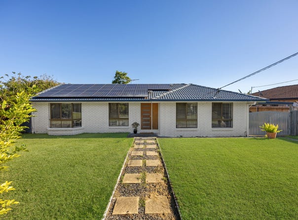 30 Garden Avenue, Camira, Qld 4300