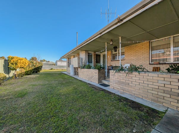 64 Pay Street, Kerang, Vic 3579