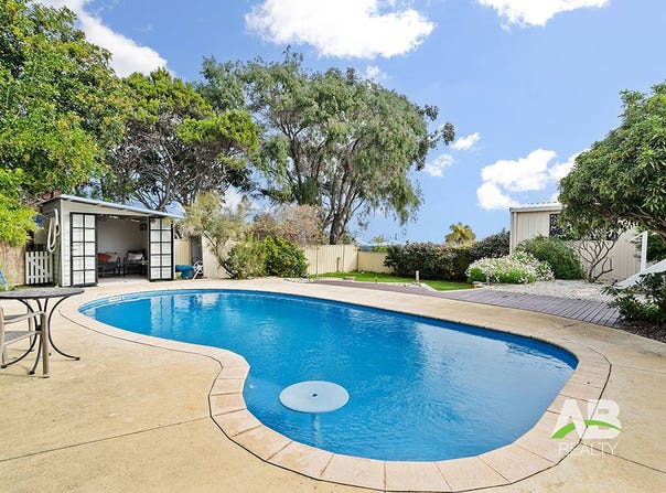 24 Mindarie Drive, Quinns Rocks, WA 6030