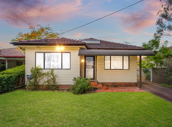15 Parmal Avenue, Padstow, NSW 2211