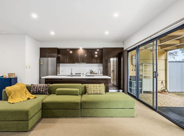 31 St Johns Road, Ottoway, SA 5013