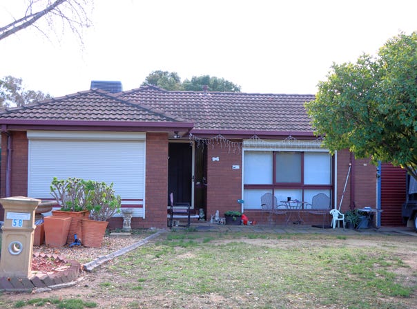 58 Undurra Drive, Glenfield Park, NSW 2650
