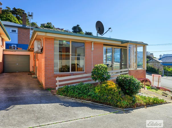 1/11 Princes Street, Burnie, Tas 7320