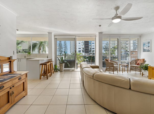 202/255-261 Boundary Street, Rainbow Bay, Qld 4225