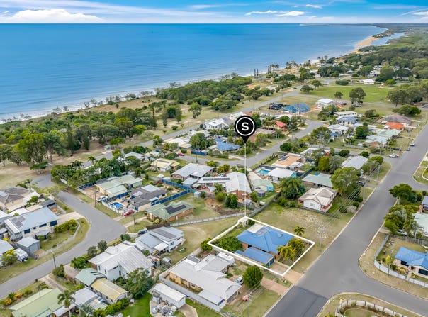 18 Acacia Street, Moore Park Beach, Qld 4670