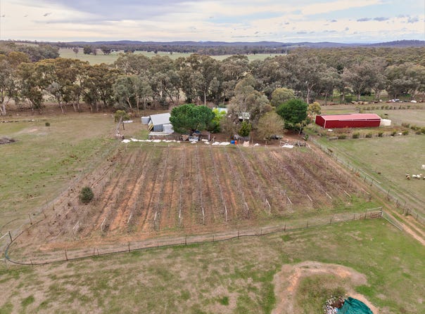 163 Donellys  Lane, Heathcote, Vic 3523