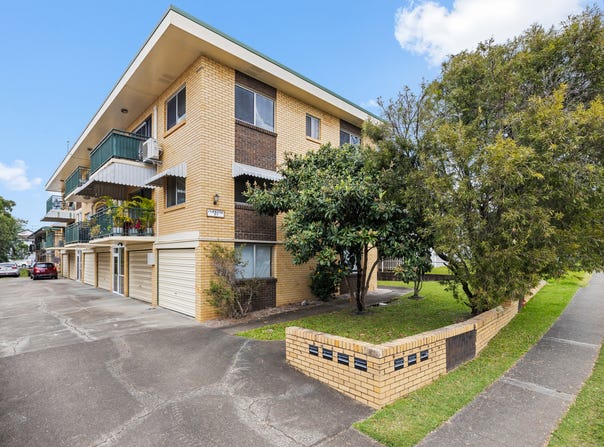 3/77 Kitchener Street, Coorparoo, Qld 4151