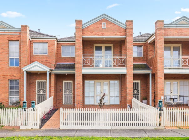 5 Cardinia Cresent, Taylors Hill, Vic 3037