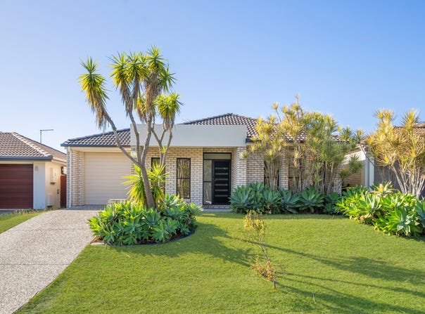 19 Langham Crescent, North Lakes, Qld 4509