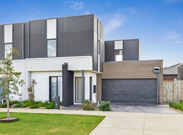 32 Holley Crescent, Armstrong Creek, Vic 3217
