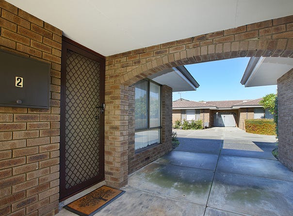 2/4 Harris Street, Palmyra, WA 6157
