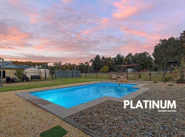 141 Old Berrara Rd, Sussex Inlet, NSW 2540