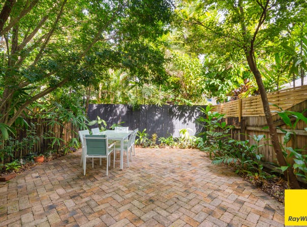 5/199 Mcleod Street, Cairns North, Qld 4870
