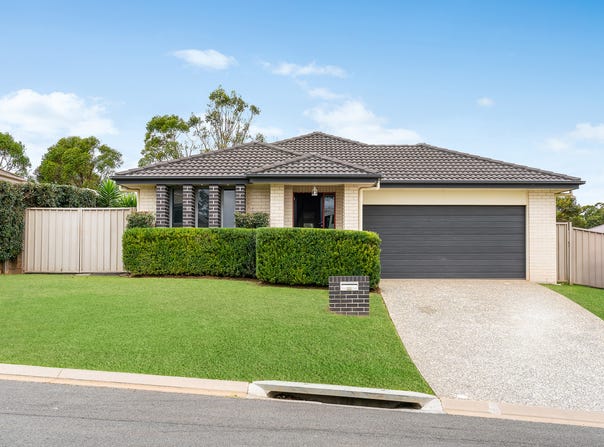 13 Syd Hopkins Terrace, Port Macquarie, NSW 2444