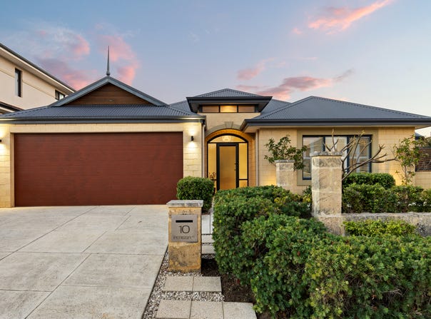 10 Perissa Road, Iluka, WA 6028