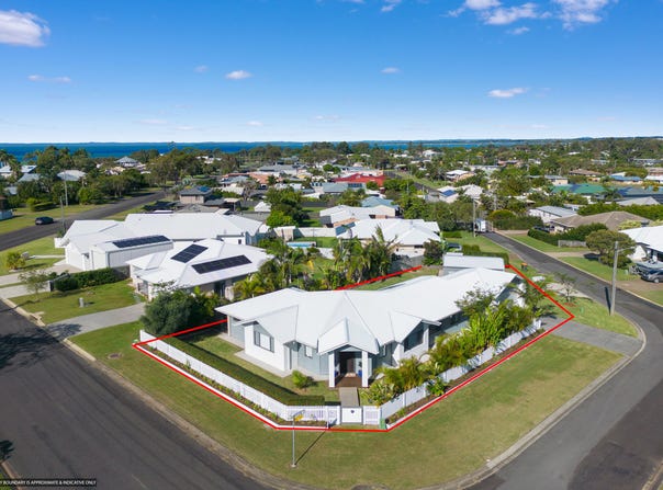 89 Spence Street, Point Vernon, Qld 4655