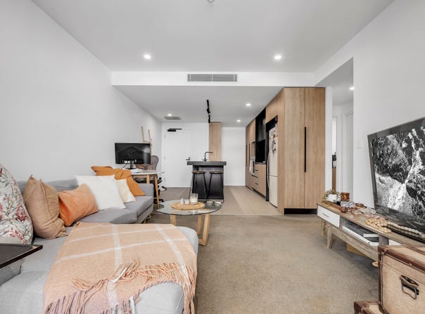1006/19 Deshon Street, Woolloongabba, Qld 4102