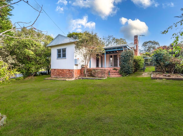 8 Railside Ave, Bargo, NSW 2574