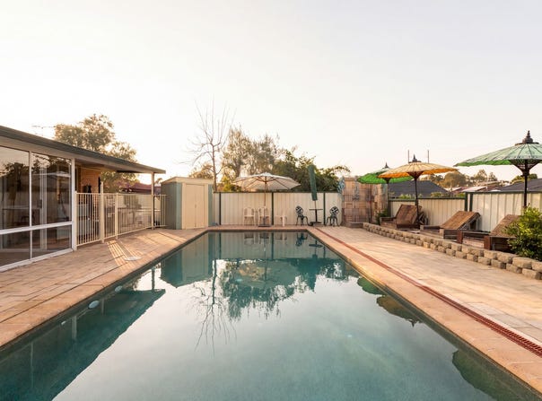 11 Cheryl Place, Plumpton, NSW 2761