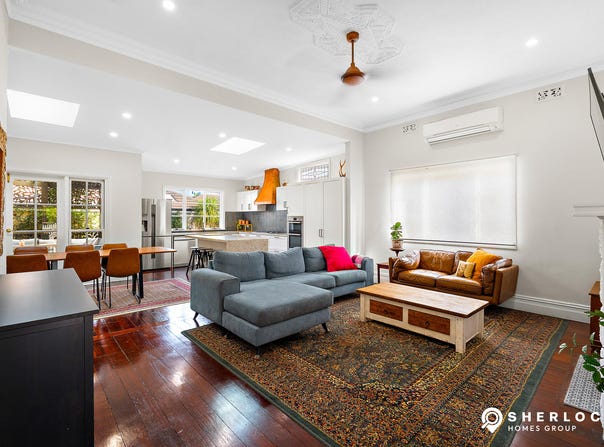 8 Temple Street, Victoria Park, WA 6100