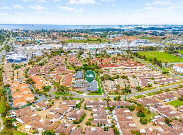 4/6 Merope Close, Rockingham, WA 6168