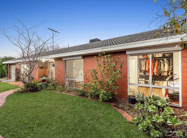 2 Lynnwood Parade, Templestowe Lower, Vic 3107