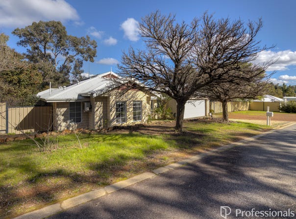 333B Lesmurdie Road, Lesmurdie, WA 6076