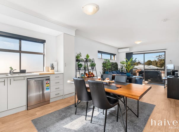 14/312 RAILWAY PARADE, East Cannington, WA 6107