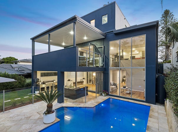 10 Boos Road, Forresters Beach, NSW 2260
