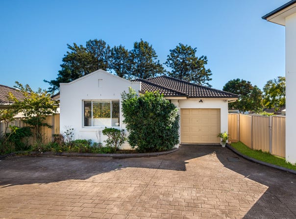 3/2 Lalor Street, Glenfield, NSW 2167