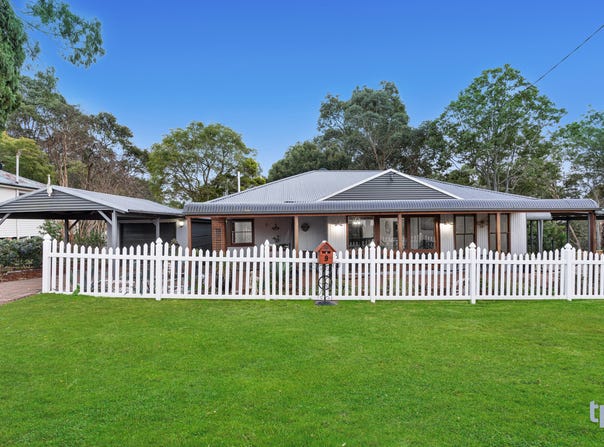 9 Rodgers Street, Teralba, NSW 2284